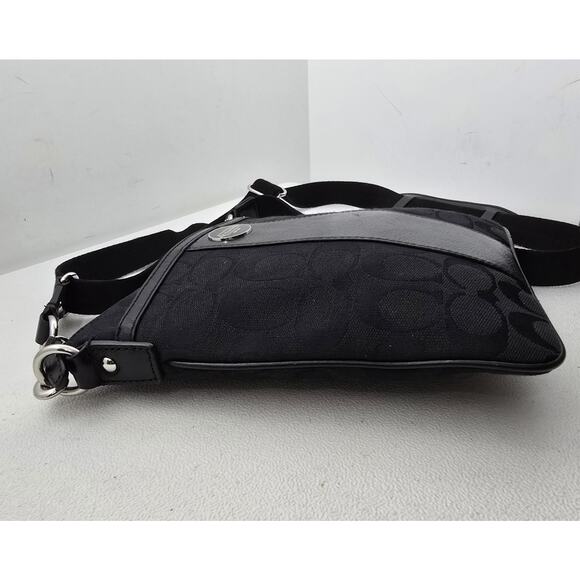 Coach Signature Logo Collection Shoulder Bag Crossbody Swingpack Black - Picture 11 of 15
